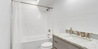 450 Wells Avenue Gallery 38