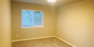 Beautiful Newer Home in Terrific Salmon Creek Location Gallery 23