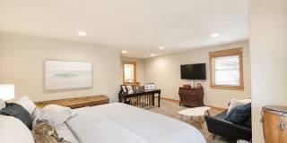 Live the ultimate Westside Bend lifestyle! Gallery 25