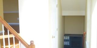 25575 AMERICA Square Gallery 4