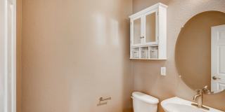 Gorgeous light and bright home in desirable Hearth neighborhood Gallery 22