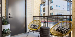 Ironridge at Hill Country Village Gallery 76