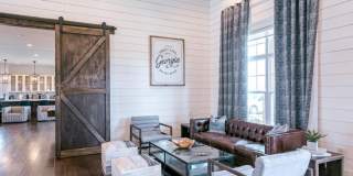 53 West Luxury Apartments Gallery 70