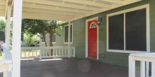 605 Jackson Street Gallery 1