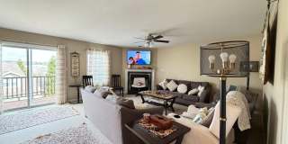 3 bedroom 2.5 bath townhome located in the Windwood Village Gallery 7