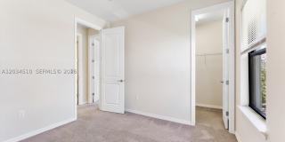 2485 Primrose Pl Gallery 27