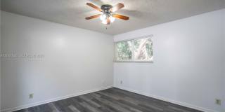 600 N Rio Vista Blvd Gallery 14