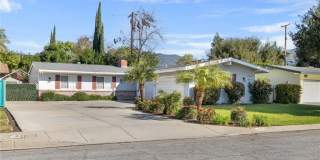 925 E Walnut Gallery 1