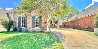 Spacious 3-Bedroom Home in Desirable Manchac Commons Gallery 1
