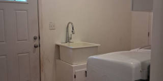 3Bed 2bath in Fondren Gallery 8