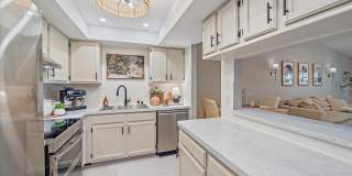 1211 CAPRI ISLES BOULEVARD Gallery 5