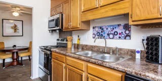 Pebble Creek Apartments Gallery 33