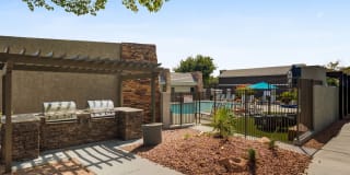 Allanza at the Lakes Gallery 16