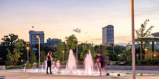 300 East LaSalle Gallery 38