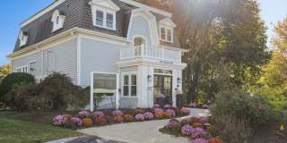 The Estates Gallery 26