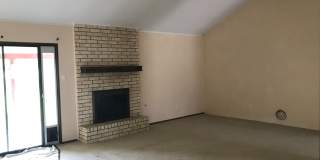 5225 Hunters Circle Gallery 20