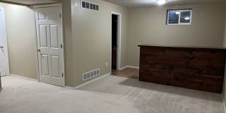 Very sharp 3 BR, 2.5 bathroom,  updated appliances, hardwood flooring Gallery 18