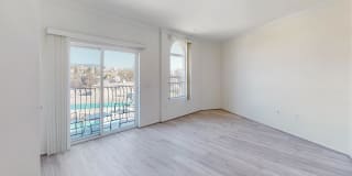 Ferrante Ferrante Gallery 136