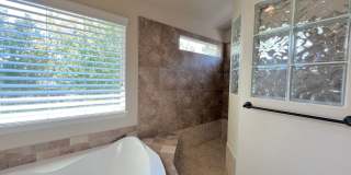 5 Bed 3 Bath Bridge Tower Beauty Gallery 27