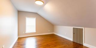 173 Emerson Gallery 4