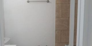 302 S SPRING GARDEN AVENUE Gallery 5