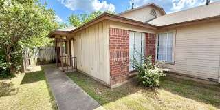Duplex for Lease in Round Rock Gallery 1