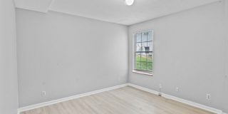 Creekside Gallery 19