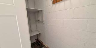 2254 S Riverside Drive Gallery 9