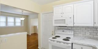 315 Crestwood Avenue Gallery 5