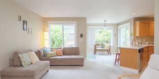 Lovely 4 Bedroom | 2.5 Bathroom Single Family Home | Corner Lot | Kaiser Woods Community Gallery 9