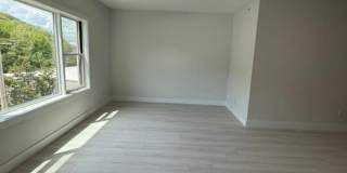 261 Marshall St Gallery 6