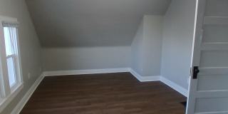 309 West Memorial Drive Gallery 10