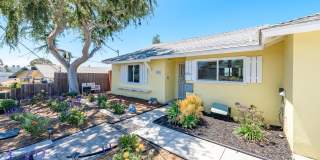 Cozy Garden Cottage Home for Rent Gallery 3