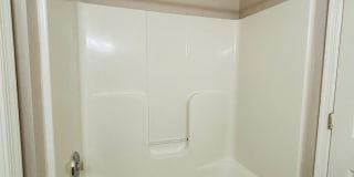1 Bedroom 1 Bath Condo Gallery 6