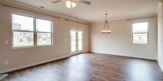 Gorgeous 4BR/2.5BA+Bonus executive home for lease in M'boro now! Triple Rockvale schools! Gallery 13