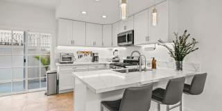 Fully Furnished Rental Imperal Beach Gallery 12