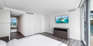 1331 Brickell Bay Dr Gallery 10
