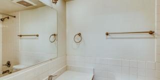 The Irvington Apartments Gallery 8