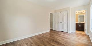 1019 River Street Gallery 11