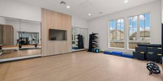 Stone Creek Village Gallery 15