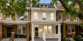 1426 S SE Gallery 1