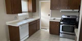 18547 Hillcrest Street Gallery 34