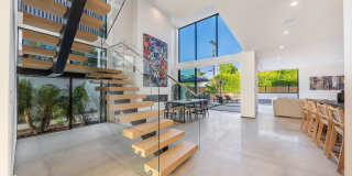 200 N DOHENY Dr Gallery 34