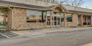 407 Bethel Shopping Center Gallery 1