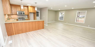 Inground swimming pool, Generac Generator, 3 bedroom 1.5 bath home in South Bend IN Gallery 5