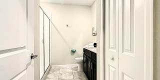 Beautiful 2-Bedroom, 2-Bath Furnished Condo in ChampionsGate Resort – Furniture Optional! Gallery 3