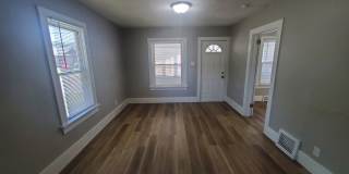 2 Bedroom Home with Detached Garage! 2 Bedroom Home with Detached Garage! Gallery 14