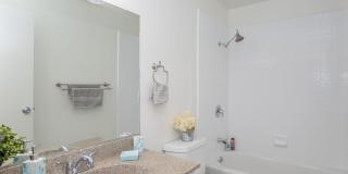 Singing Tree Apartment Homes Gallery 19