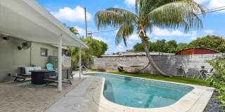 2417 NE 13th Terrace, Pompano Beach, FL 33064 - 6917 Gallery 1
