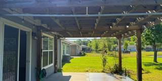 4/2 with Community Amenities Gallery 37